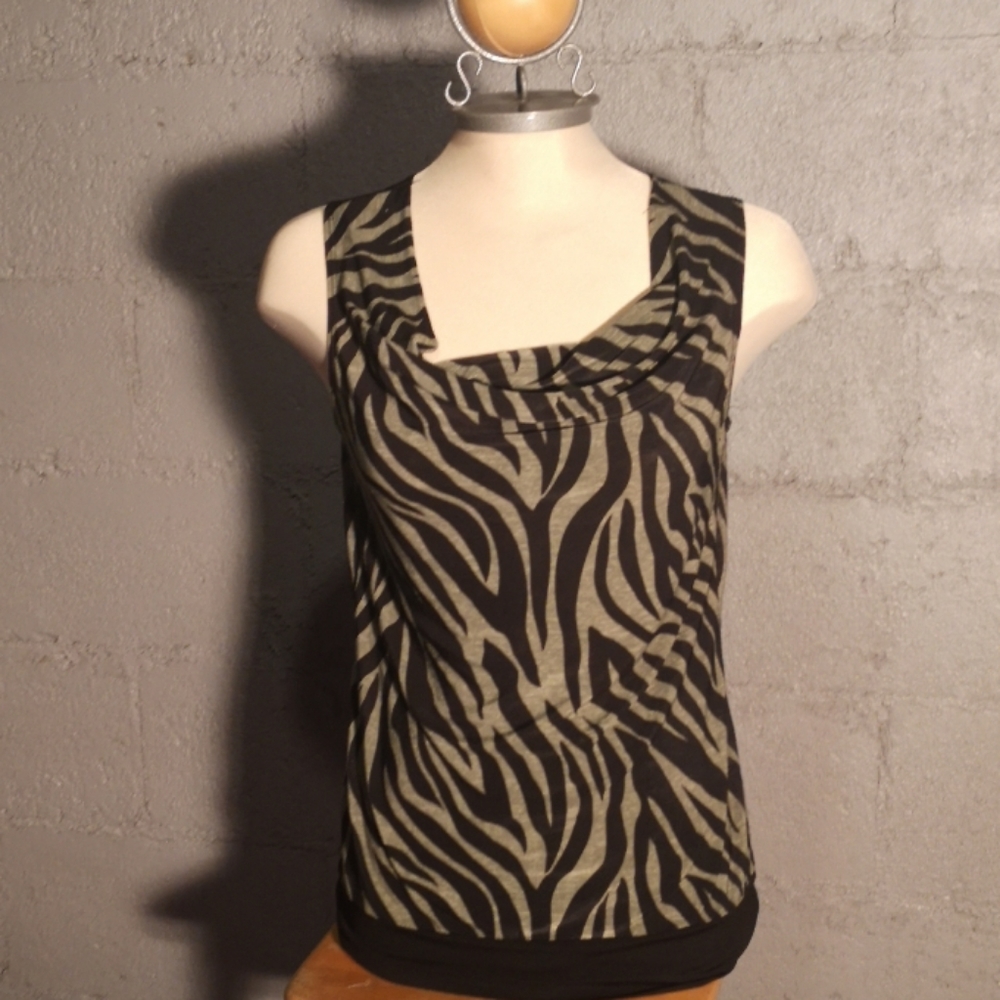 Sleeveless top